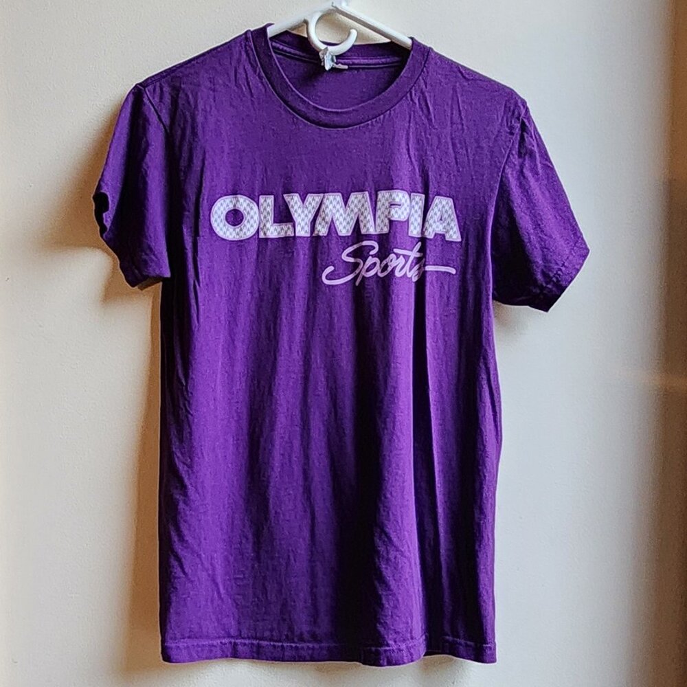 Olympia Sports Purple Athletic T-Shirt Size Small